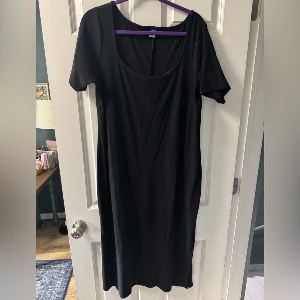 Old Navy Black dress